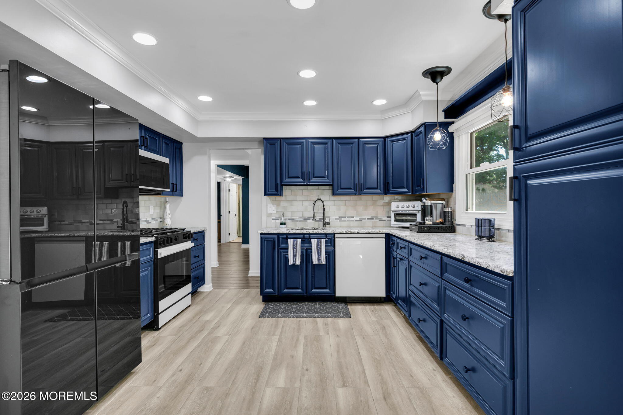 35 Lisa Drive