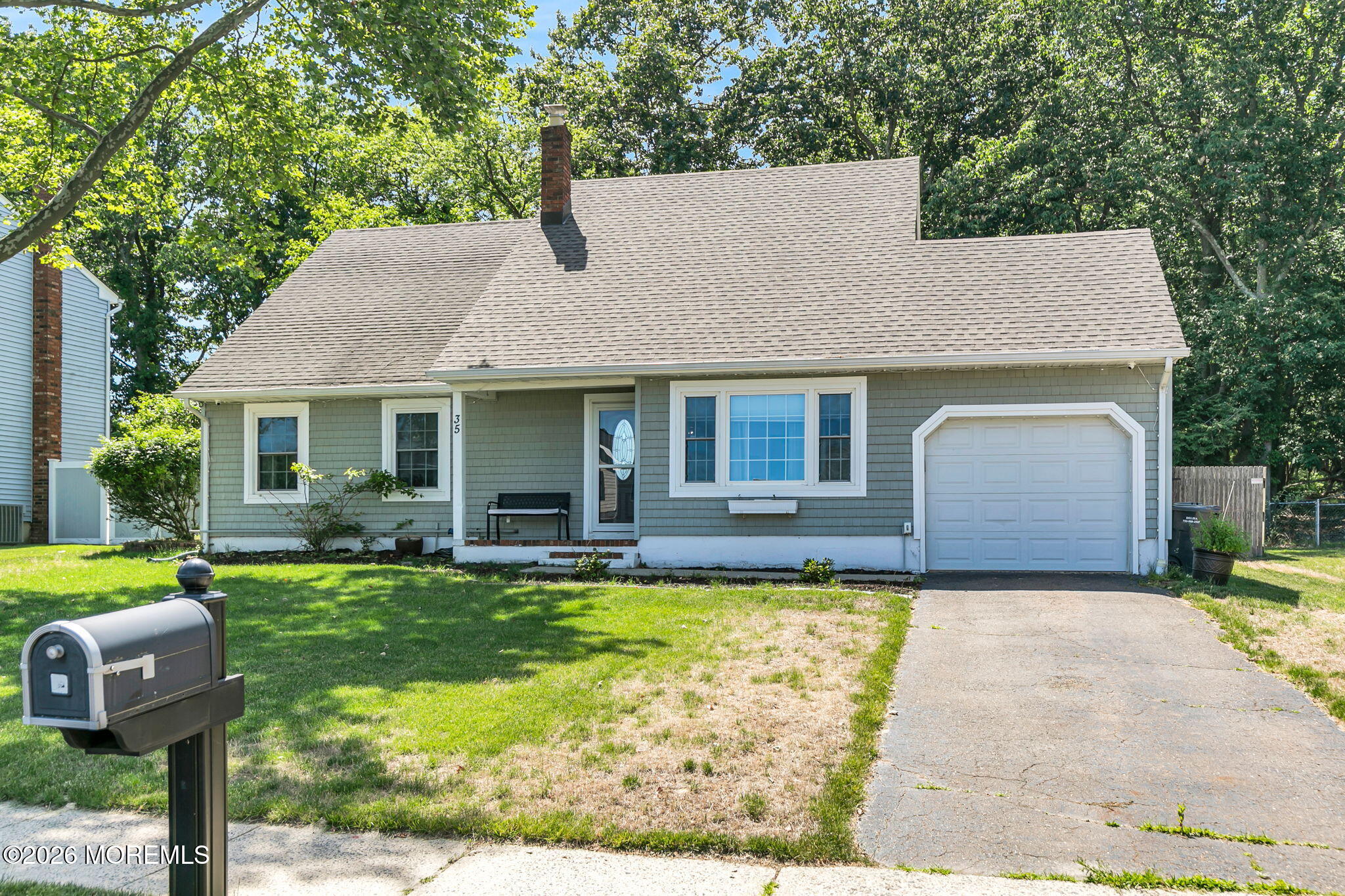 35 Lisa Drive