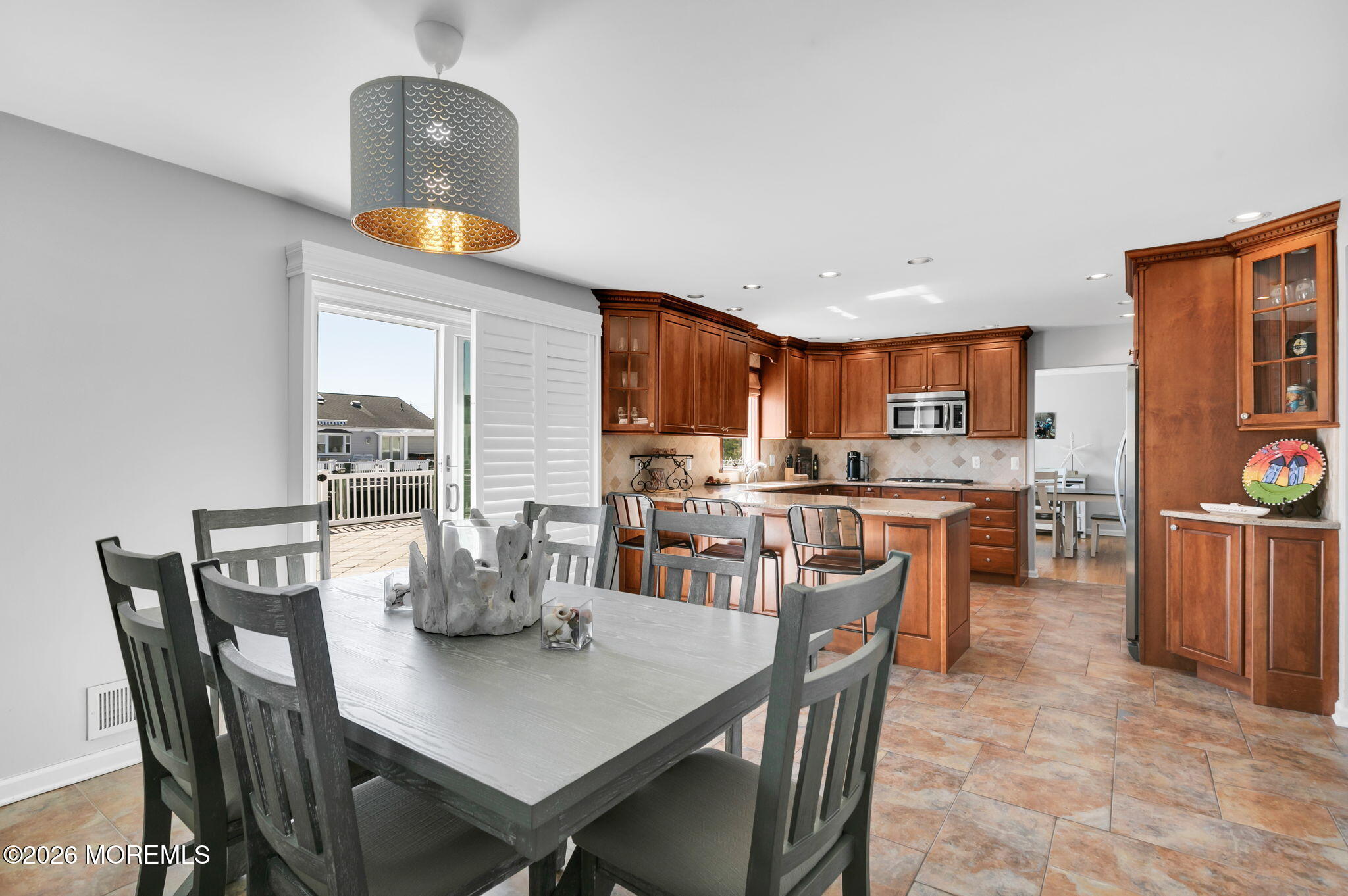 327 Tide Pond Road