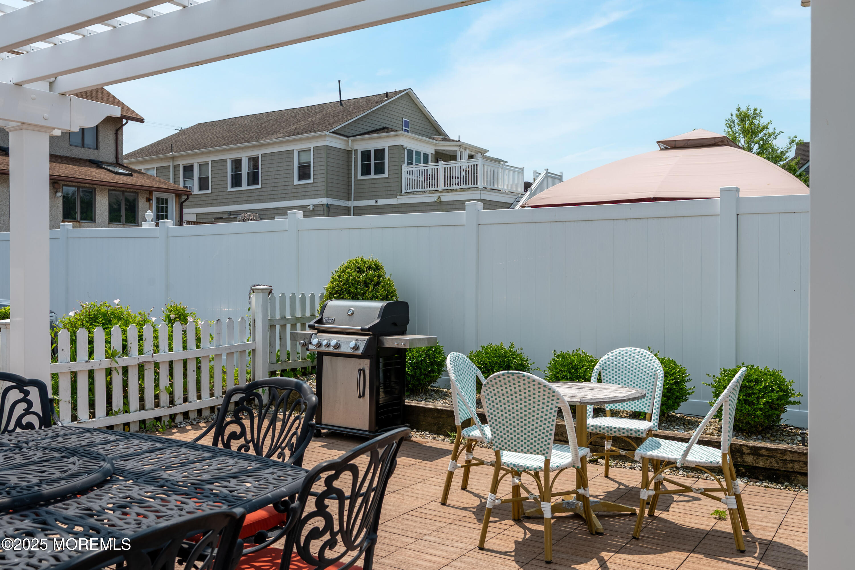 512 Main Avenue #4