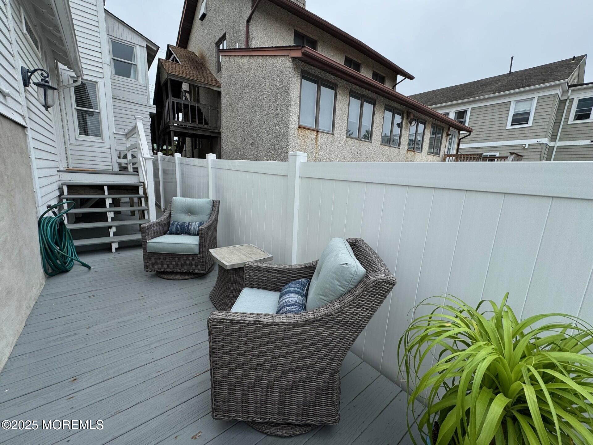 512 Main Avenue #4