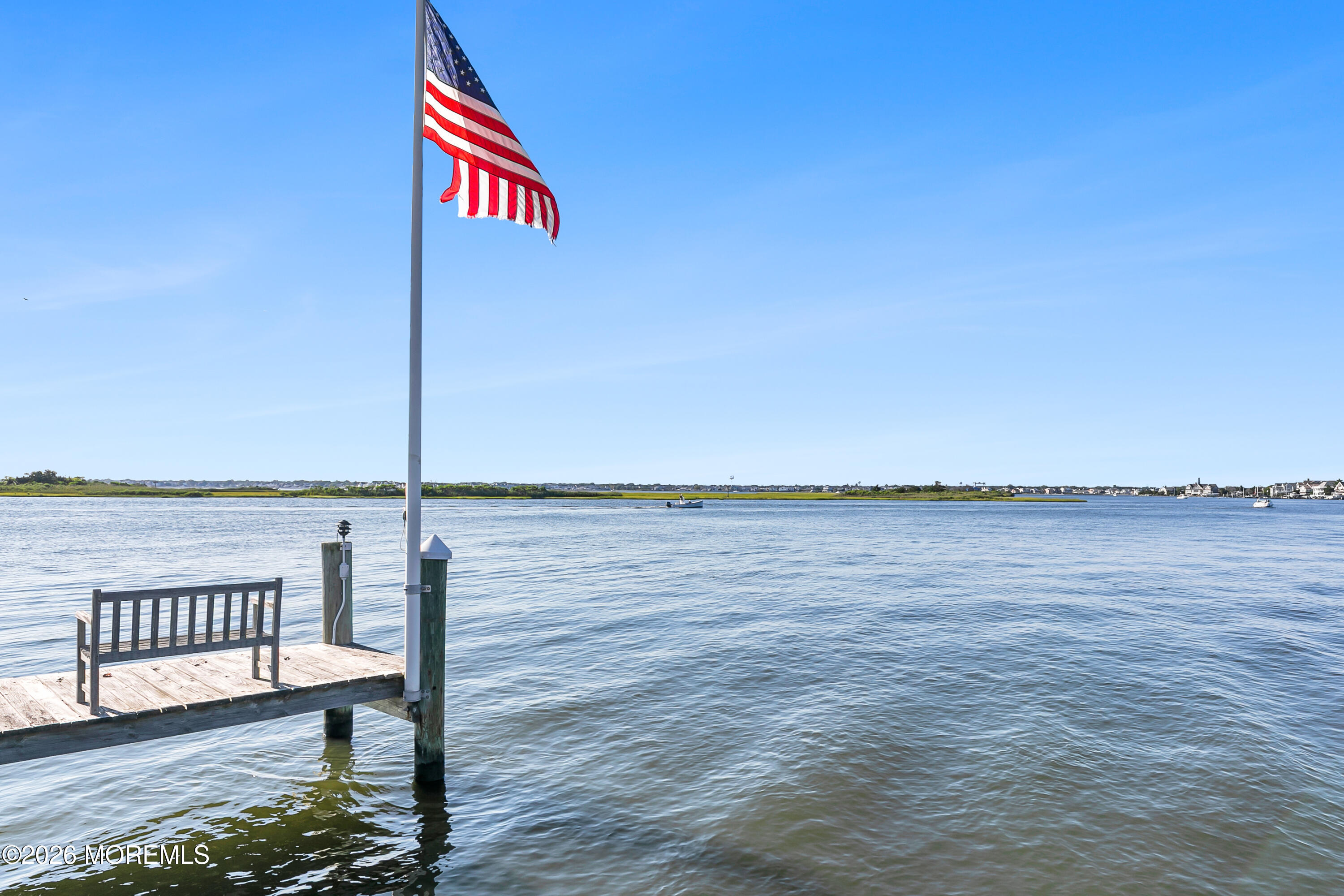 A Private Barnegat Bay Retreat