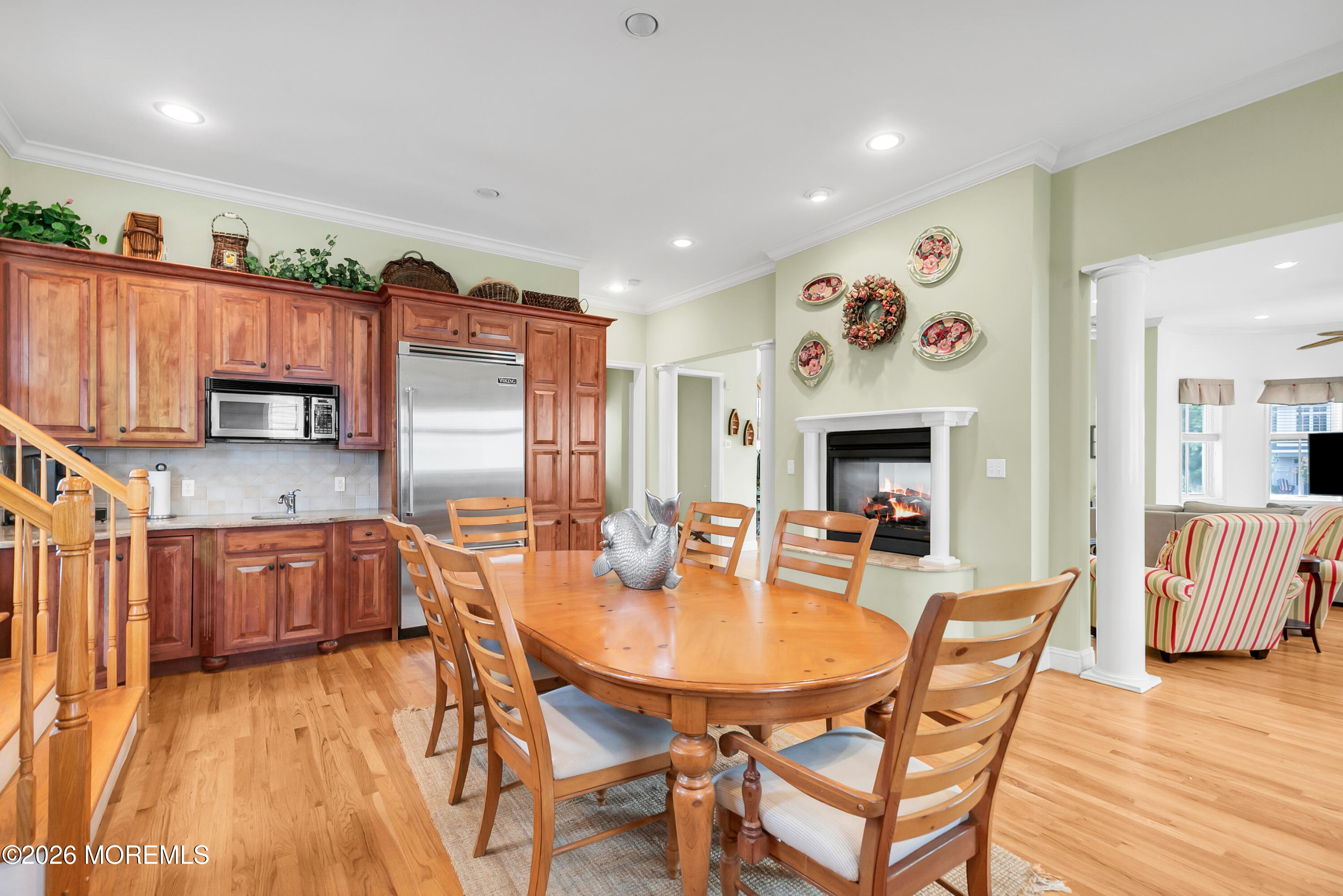 1709 Beacon Lane