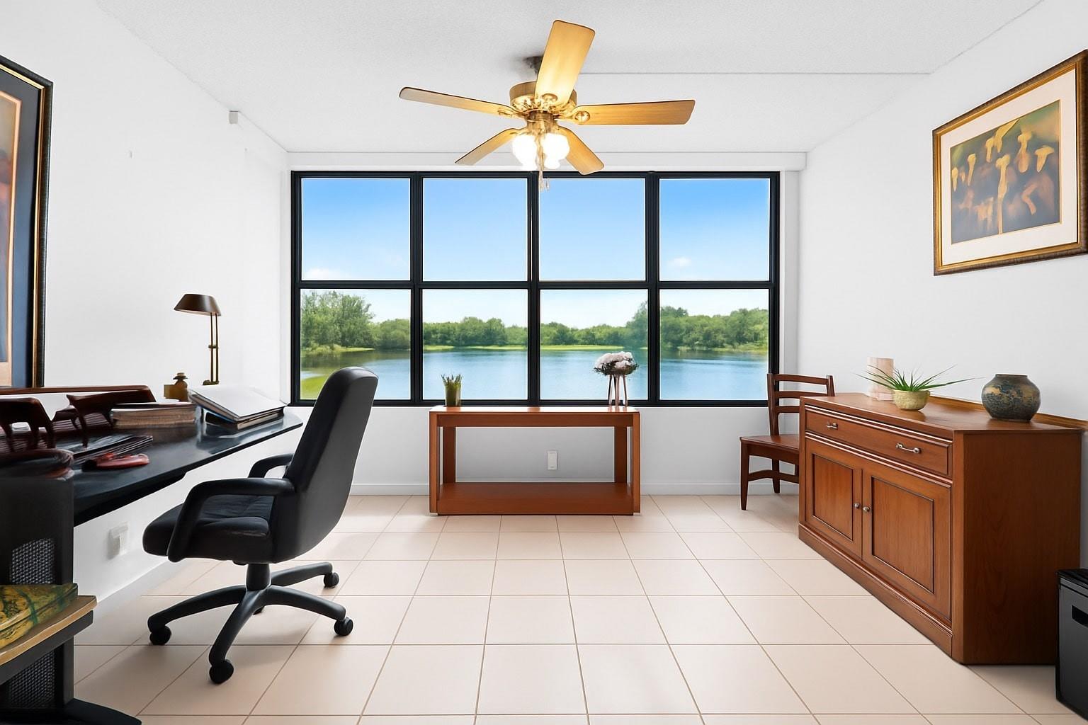 2908 Carambola Cir 101-B