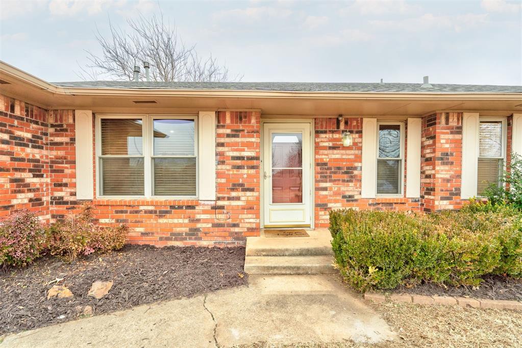 1028 Hunters Glen Circle