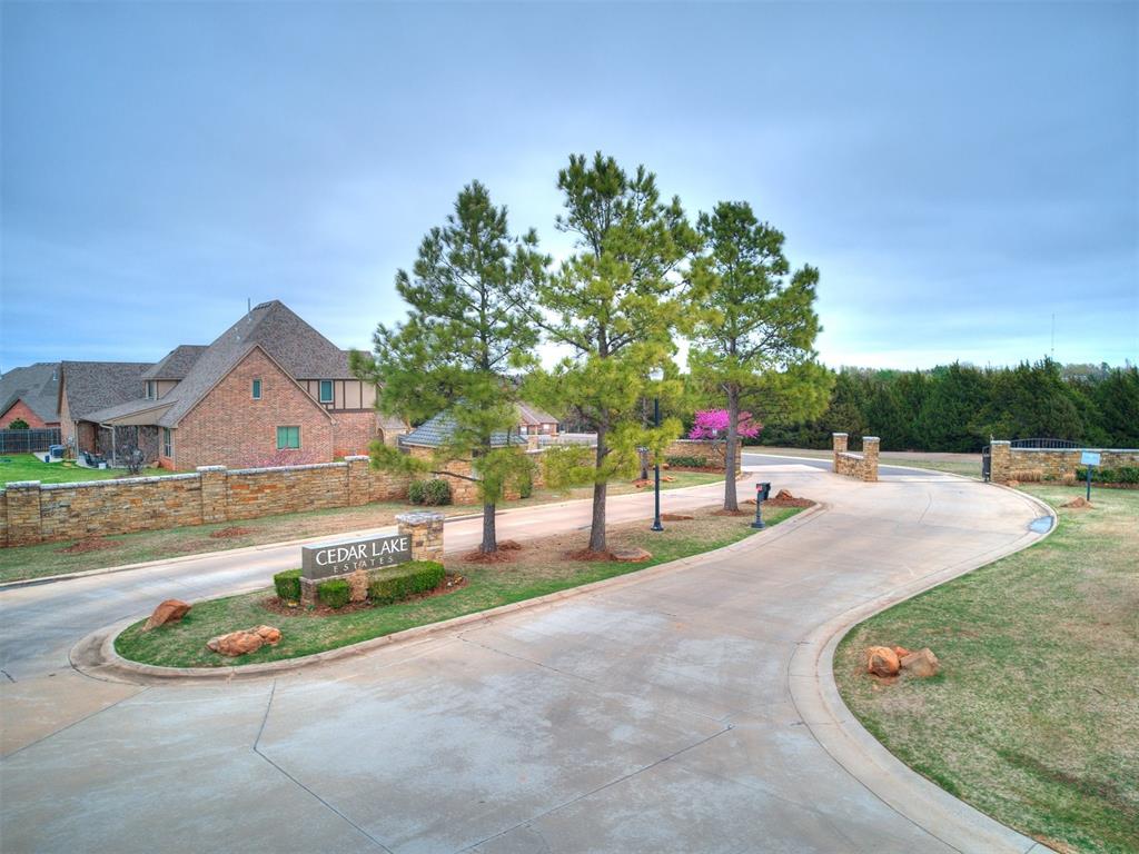 7402 Coyote Point