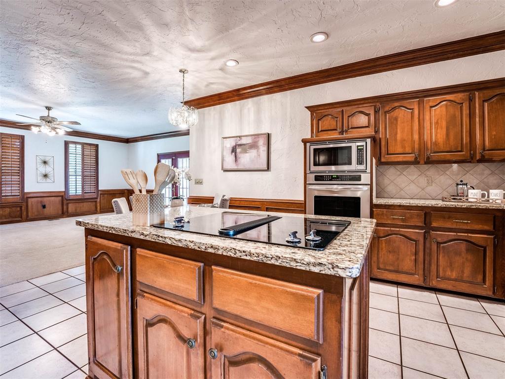1213 NW 198th Street