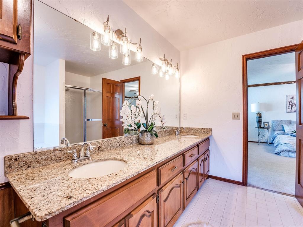 1213 NW 198th Street