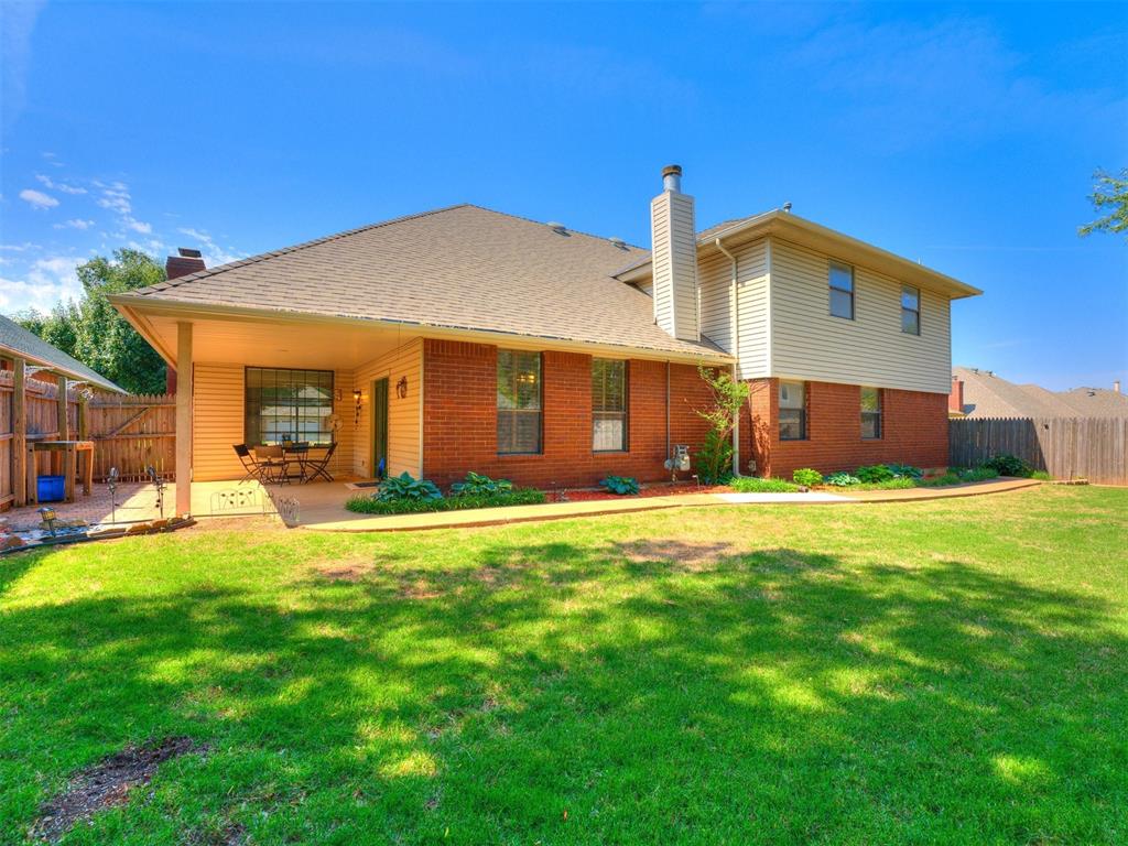 1213 NW 198th Street