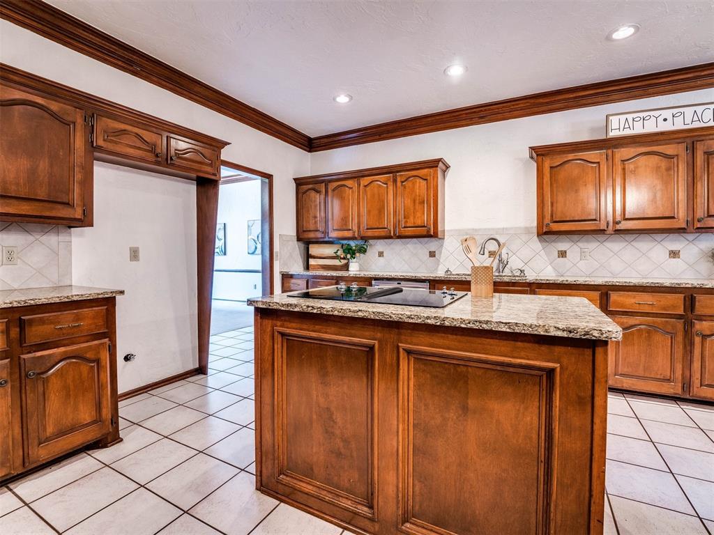 1213 NW 198th Street