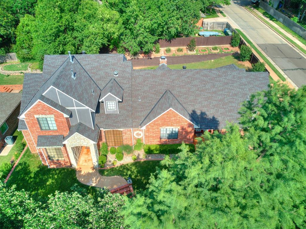 916 Caines Hill Road