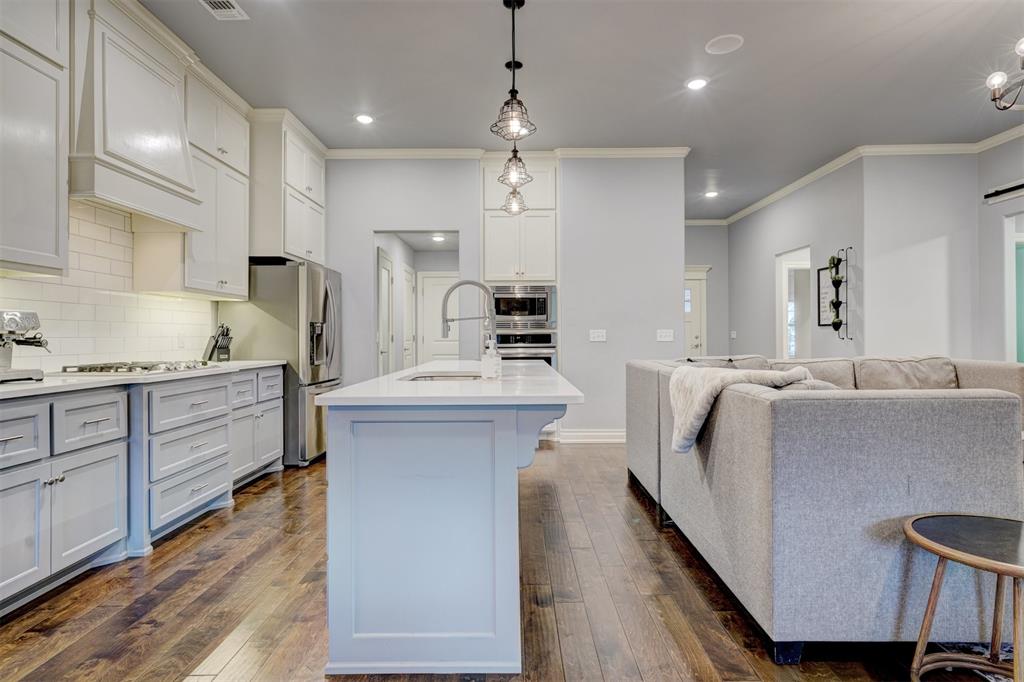 4924 Mahogany Drive