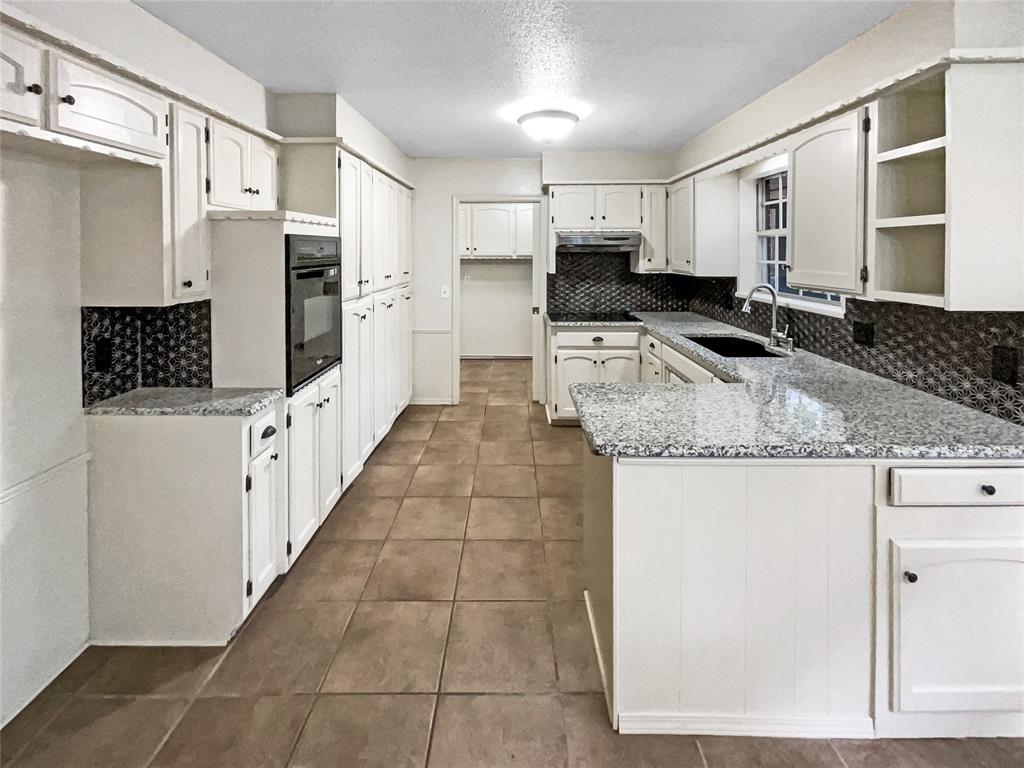 1212 East Drive