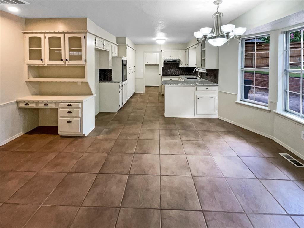 1212 East Drive