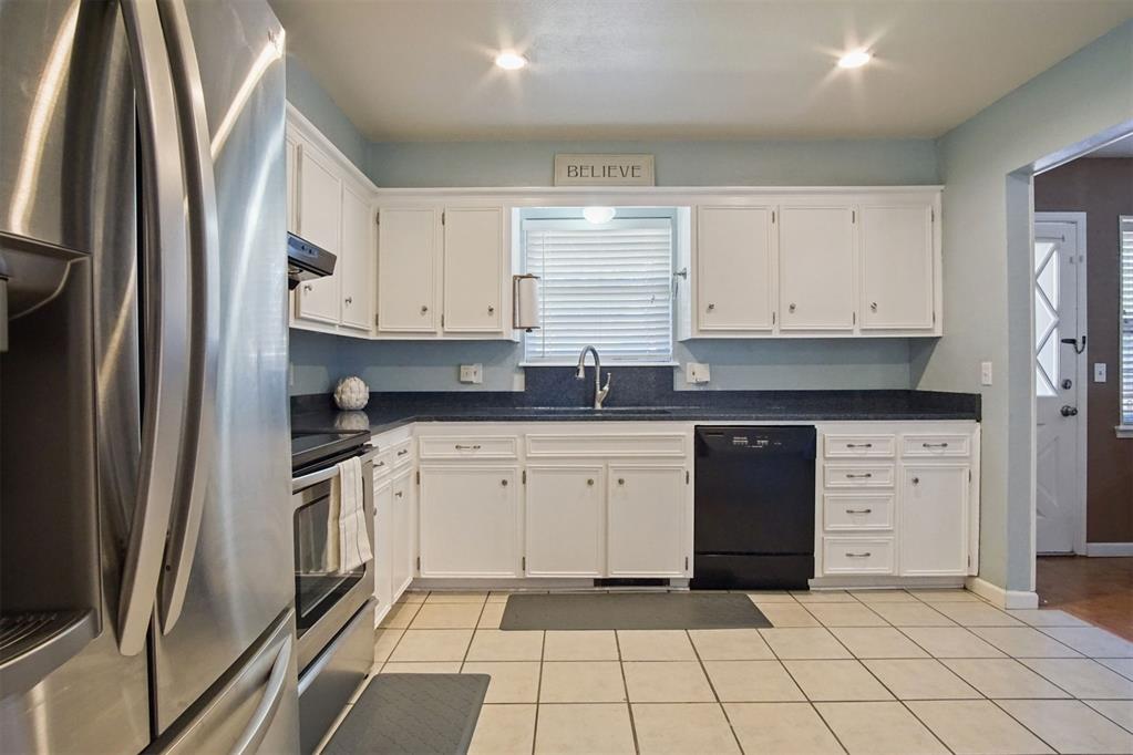 3216 Beverly Drive