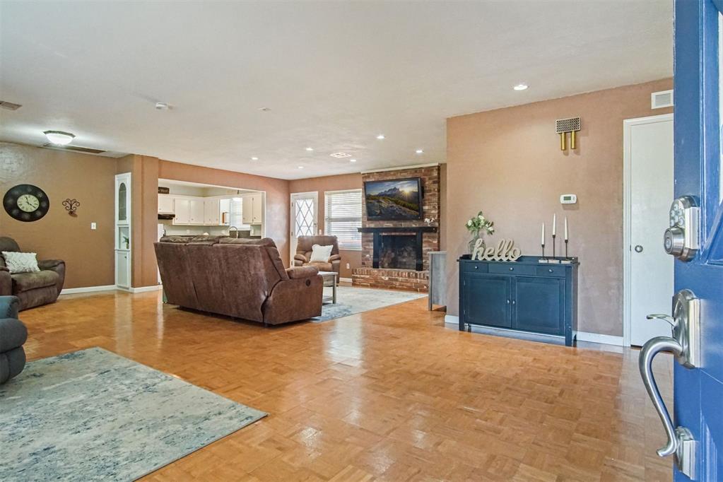 3216 Beverly Drive