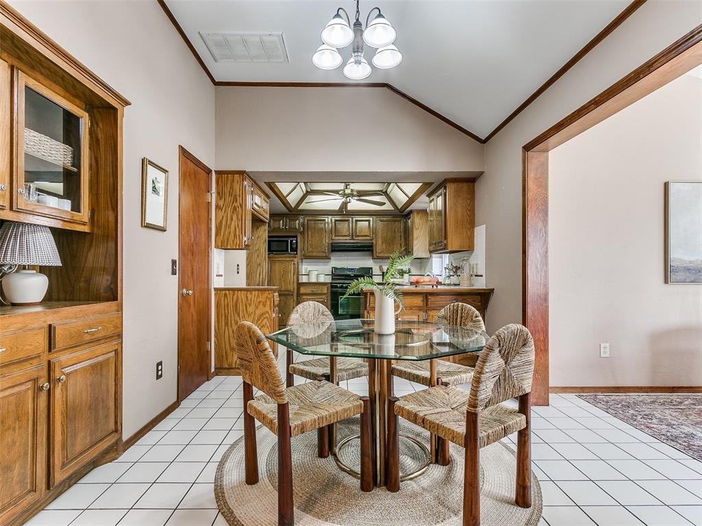 18312 Chestnut Oak Drive