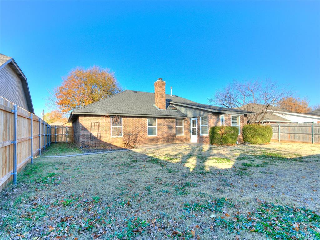 18312 Chestnut Oak Drive