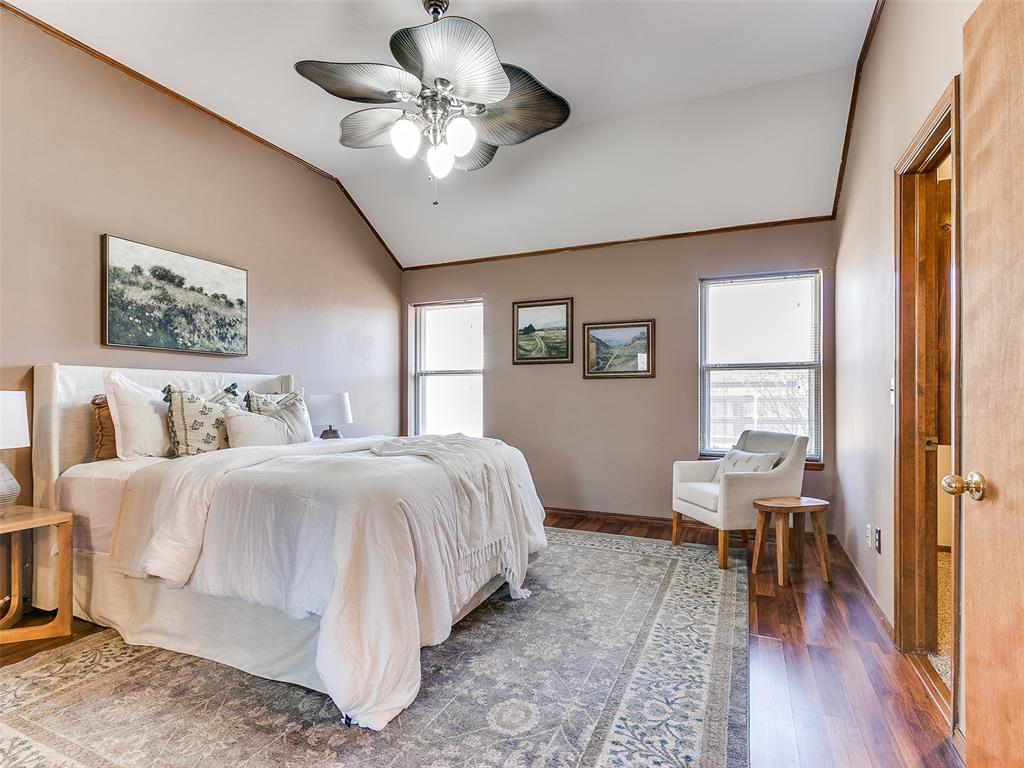 18312 Chestnut Oak Drive