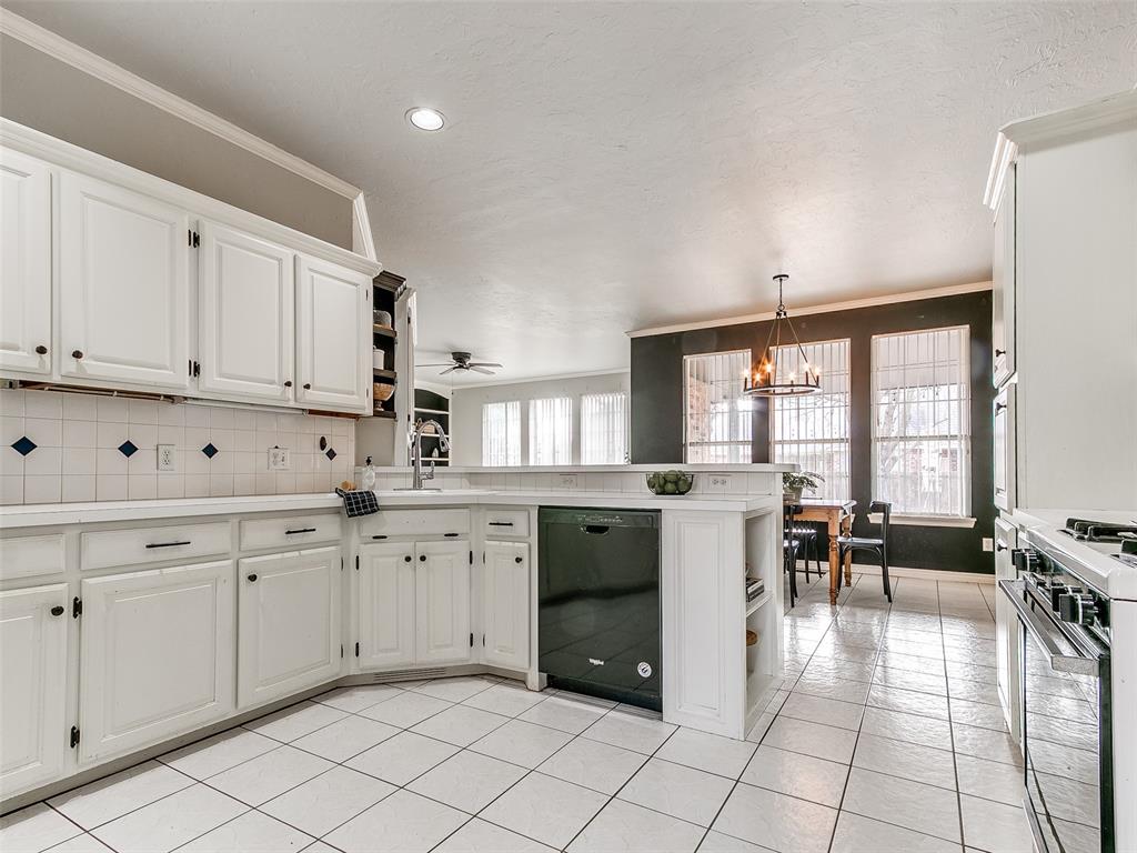 2916 Sterling Drive