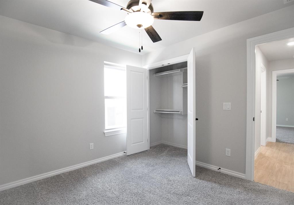 8217 Mountain Oak Drive