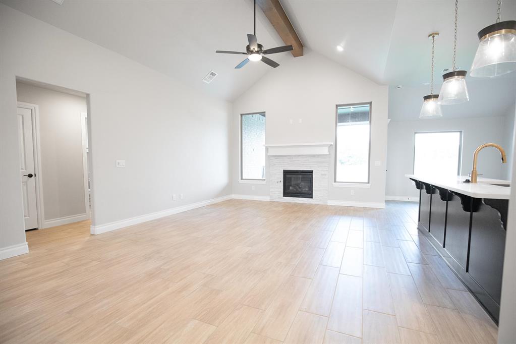 8217 Mountain Oak Drive