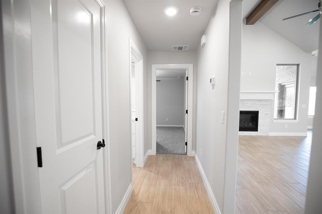 8217 Mountain Oak Drive