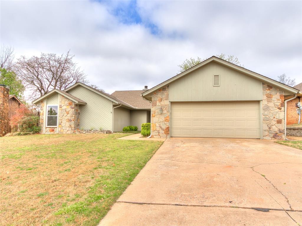 905 Sandhurst Drive
