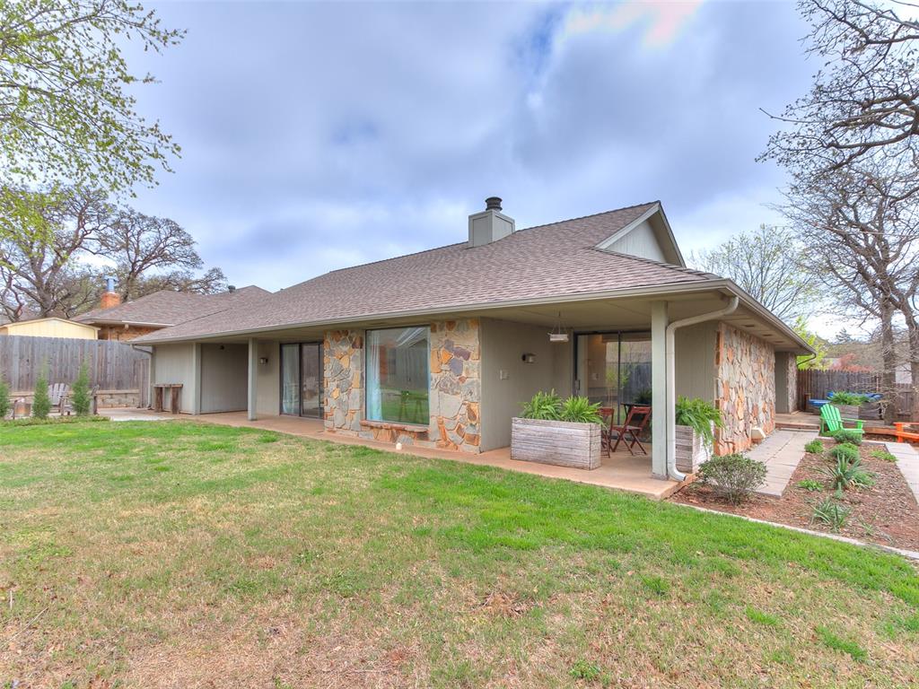 905 Sandhurst Drive