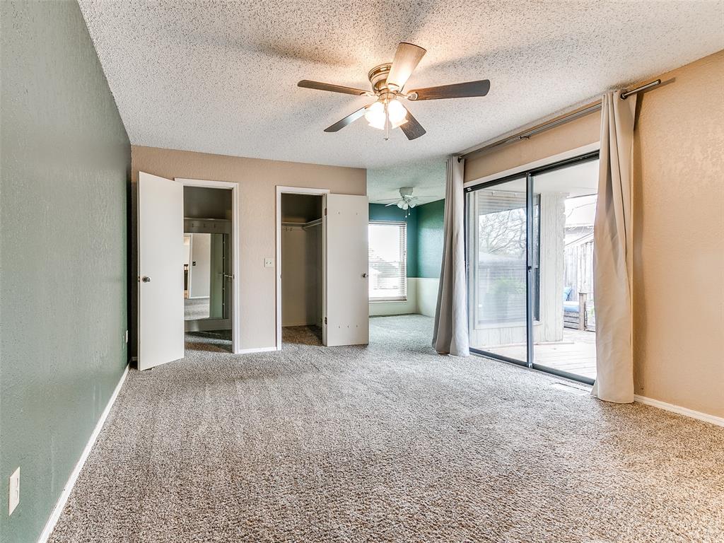 905 Sandhurst Drive