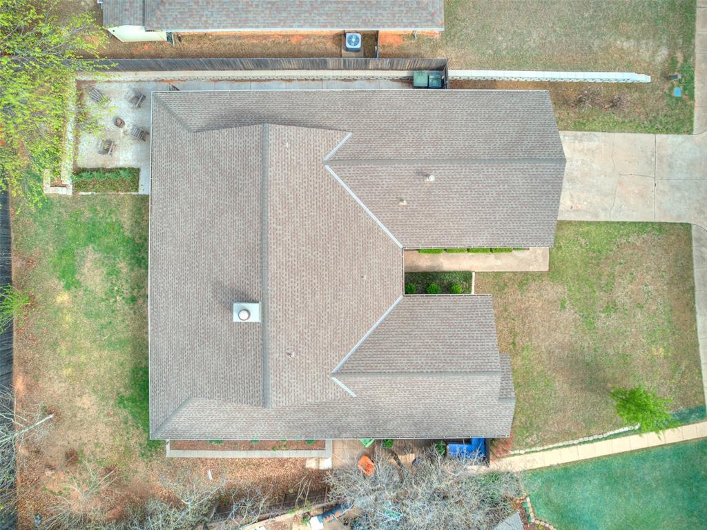905 Sandhurst Drive