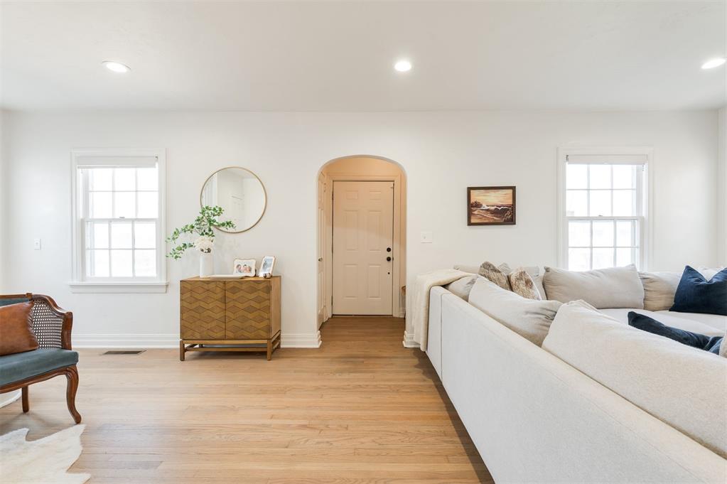2616 NW 25th Street