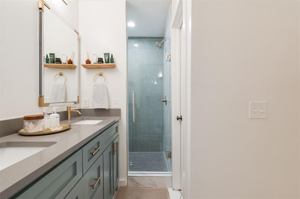 2616 NW 25th Street