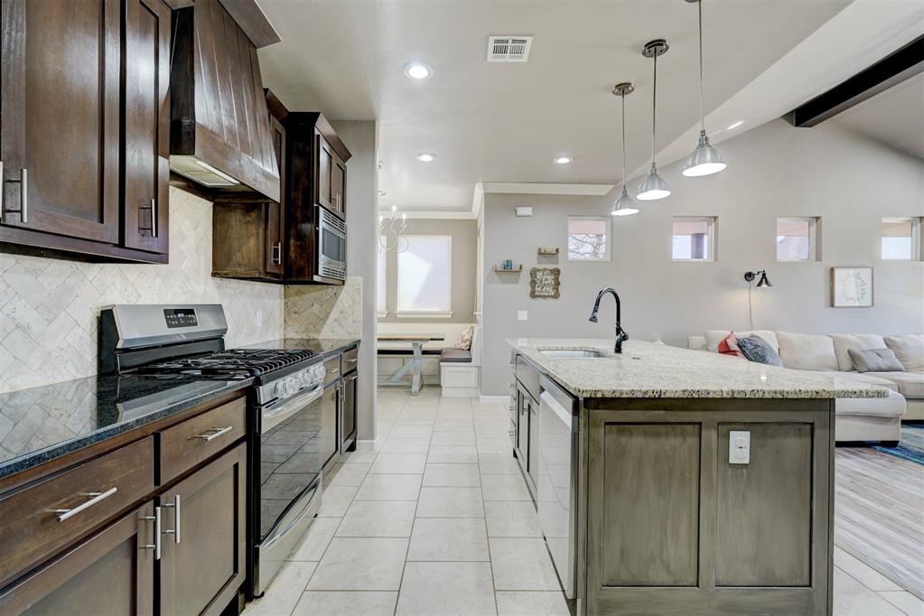 8400 NW 141st Circle