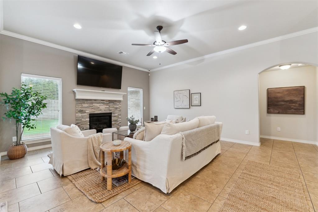 4932 Mahogany Drive