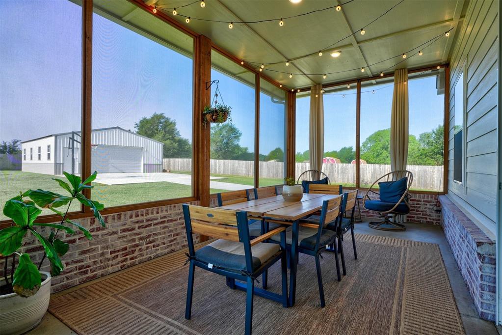 612 E Coffee Creek Road