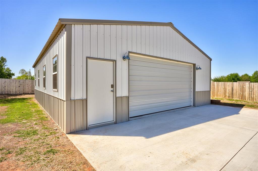 612 E Coffee Creek Road