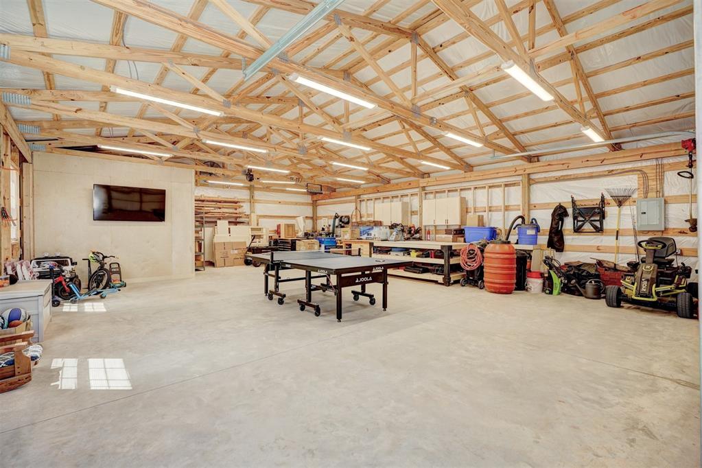 612 E Coffee Creek Road