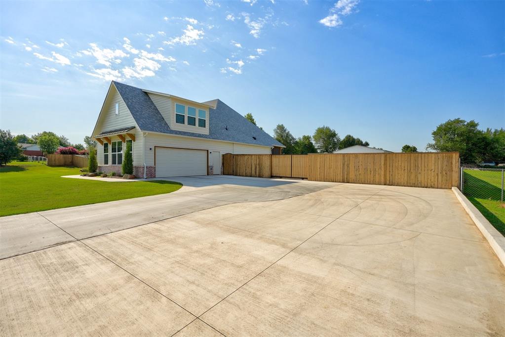 612 E Coffee Creek Road
