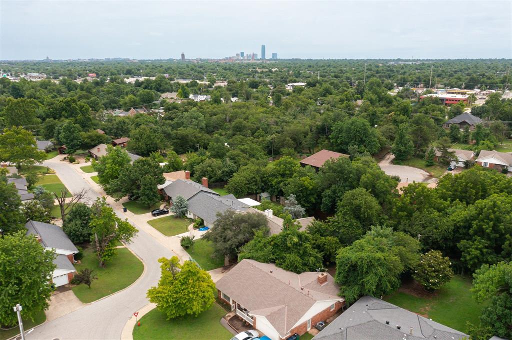 2642 NW 42nd Street