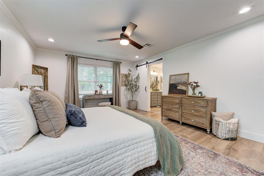 2642 NW 42nd Street