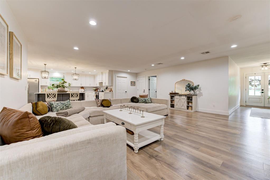 2642 NW 42nd Street