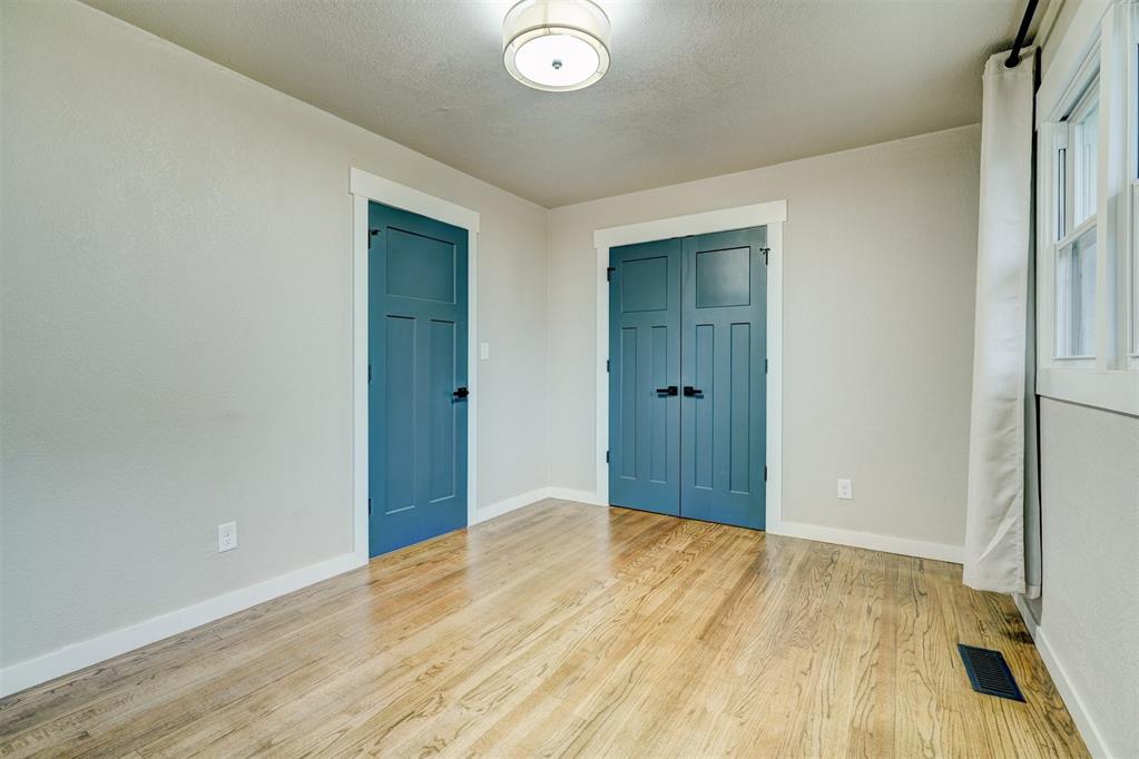 46 E 14th Street