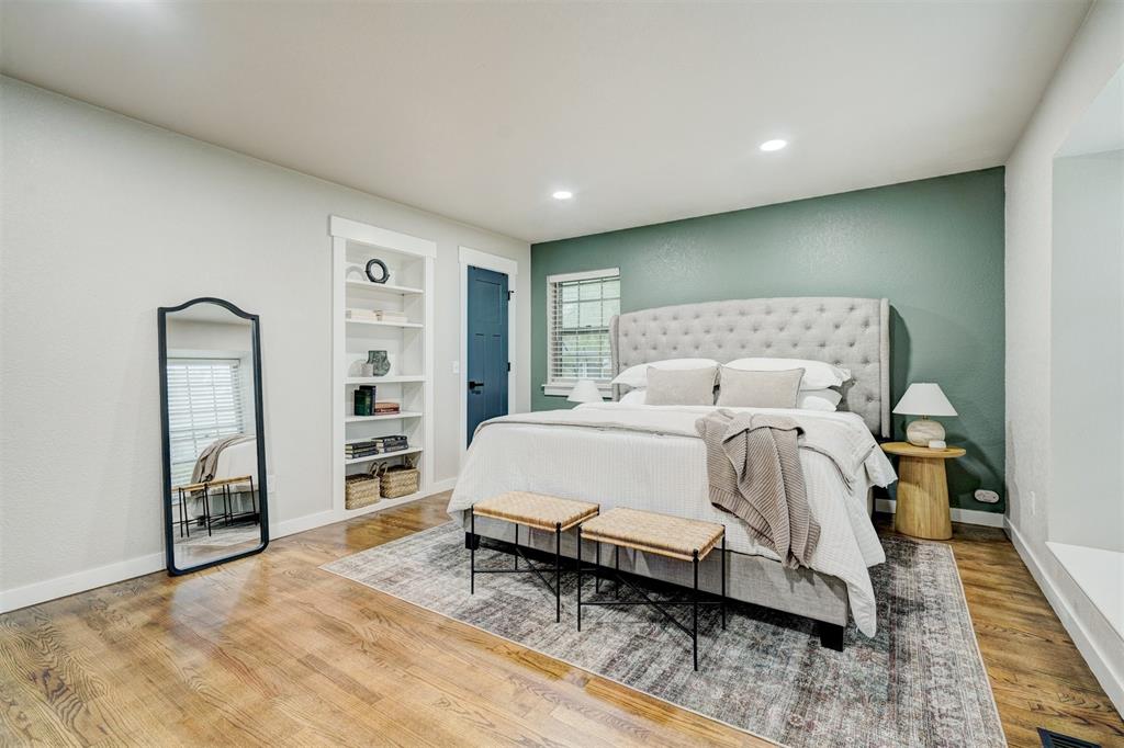46 E 14th Street