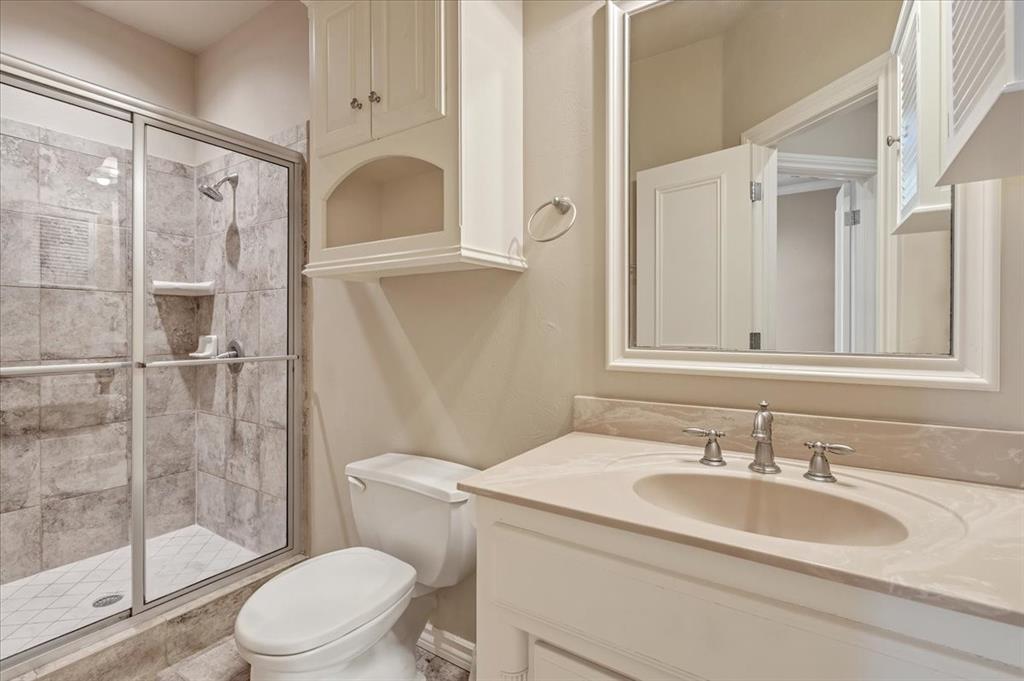 4316 Gallant Fox Drive