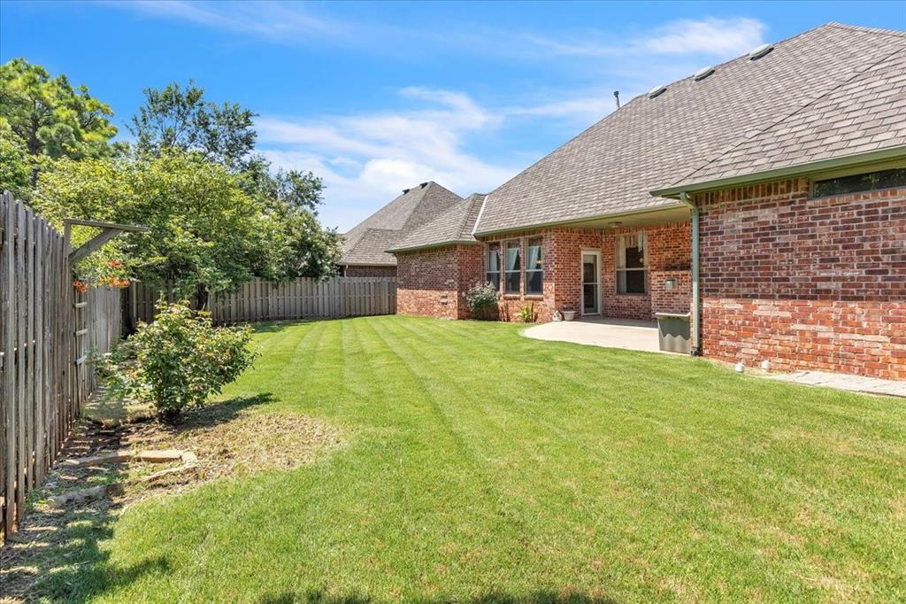 4316 Gallant Fox Drive