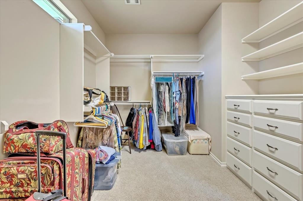 4316 Gallant Fox Drive