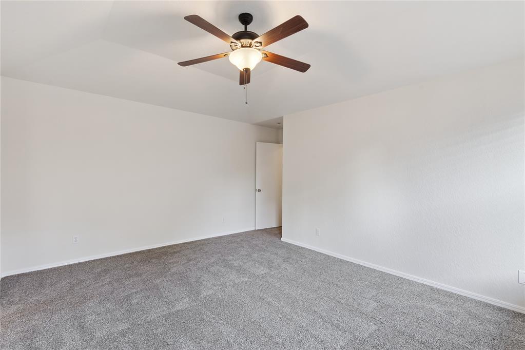 1412 Victoria Place