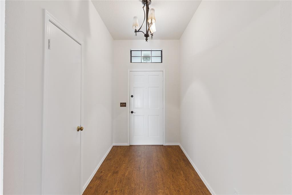 1412 Victoria Place