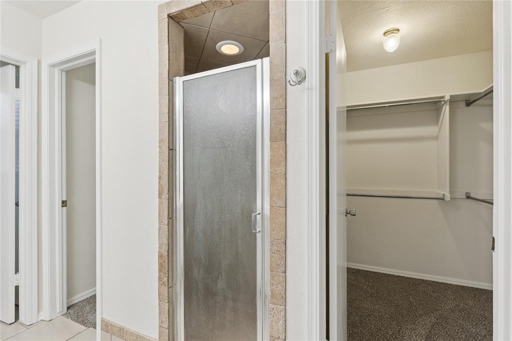 1412 Victoria Place